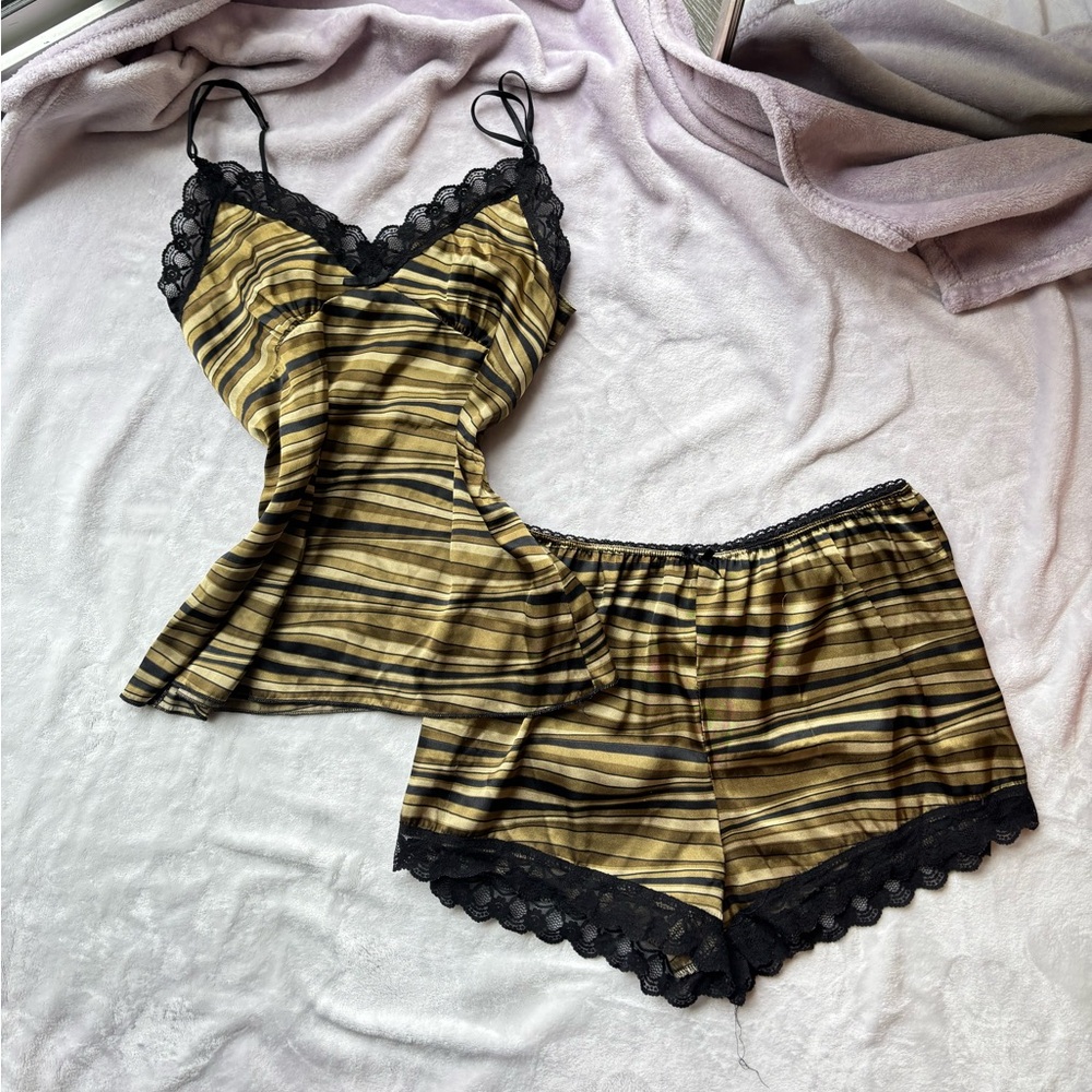 green and black striped design pj set pajama set with black floral lace trim